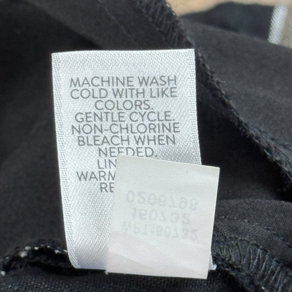 J. JILL Stretch Linen,  Black/Multi Stripe, Belted Pants. Size: Petite Medium - Picture 5 of 10